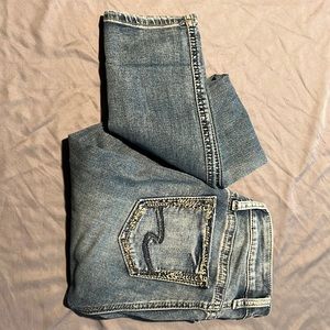 Woman’s silver jeans. Style - Elyse Skinny. W - 22 L - 29.